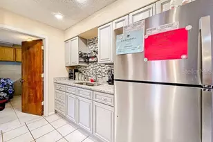 6025 Margie Ct, Orlando, FL 32807 - Photo 10