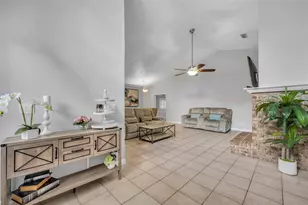 1921 Blue Fox Ct, Orlando, FL 32825 - Photo 6