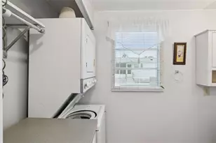 102 Parkland Dr, Eustis, FL 32726 - Photo 20