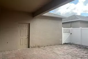 12825 Gracehill LN, Windermere, FL 34786 - Photo 16