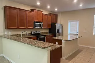 12825 Gracehill LN, Windermere, FL 34786 - Photo 4