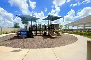 9544 Sandy Bluffs Circle, Parrish, FL 34219 - Photo 8