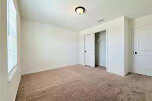 9544 Sandy Bluffs Circle, Parrish, FL 34219 - Photo 12