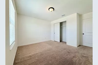 9544 Sandy Bluffs Circle, Parrish, FL 34219 - Photo 12