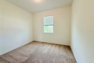 9544 Sandy Bluffs Circle, Parrish, FL 34219 - Photo 8