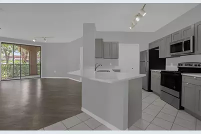 6177 Metrowest Boulevard #101, Orlando, FL 32835 - Photo 10