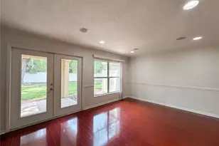 2972 Royal Tuscan Ln, Valrico, FL 33594 - Photo 6