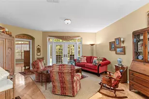 564 Grasslands Village Cir, Lakeland, FL 33803 - Photo 6