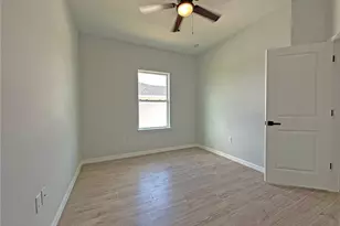 13558 Jeronimo Ln, Port Charlotte, FL 33981 - Photo 16
