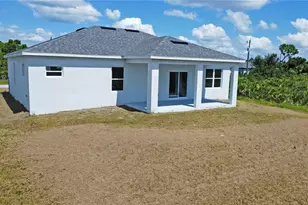 13558 Jeronimo Ln, Port Charlotte, FL 33981 - Photo 20