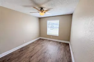 5447 Blueberry Dr, Orlando, FL 32811 - Photo 14