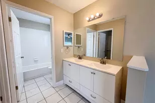 5447 Blueberry Dr, Orlando, FL 32811 - Photo 10