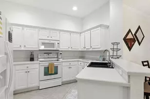5115 NE 122nd Blvd, Oxford, FL 34484 - Photo 10
