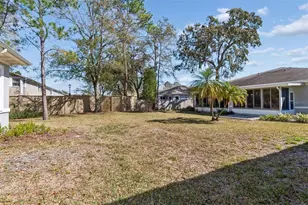 12715 Taylor Nicolas Dr, Tampa, FL 33612 - Photo 54