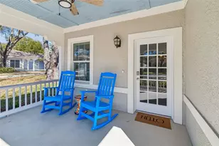 12715 Taylor Nicolas Dr, Tampa, FL 33612 - Photo 8