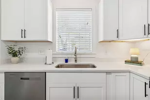 12715 Taylor Nicolas Dr, Tampa, FL 33612 - Photo 28