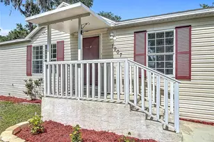 1907 Madre St, New Smyrna Beach, FL 32168 - Photo 4