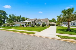 326 W Delaware Ave, Lake Helen, FL 32744 - Photo 2