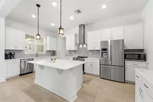 326 W Delaware Ave, Lake Helen, FL 32744 - Photo 8