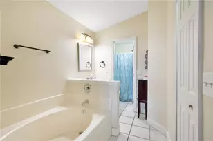 4217 Iveyglen Ave, Orlando, FL 32826 - Photo 12