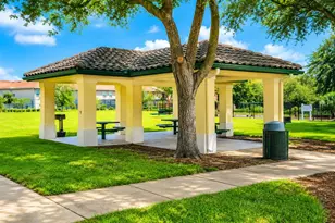 8815 Dunes Ct, Kissimmee, FL 34747 - Photo 16