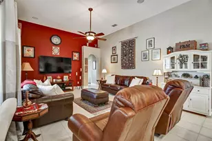 1527 Gants Cir, Kissimmee, FL 34744 - Photo 6