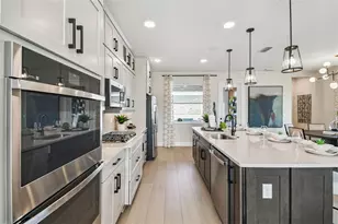 17106 Beachgrass Aly, Winter Garden, FL 34787 - Photo 2