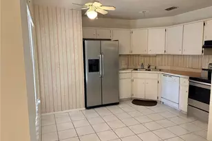 1105 Indian Ridge Trail E, Kissimmee, FL 34747 - Photo 6