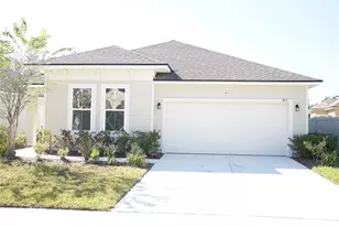 855 Sycamore Wy, Orange Park, FL 32073 - Photo 2