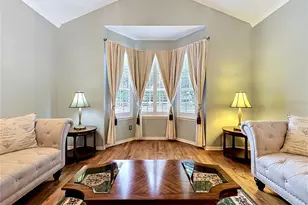 2433 Stoneview Rd, Orlando, FL 32806 - Photo 12