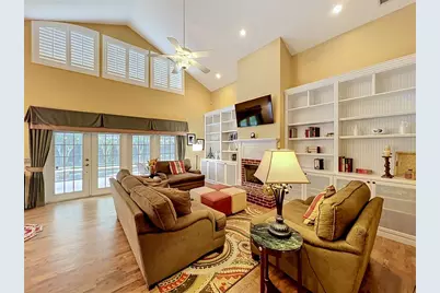 2433 Stoneview Road, Orlando, FL 32806 - Photo 10