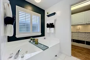 2433 Stoneview Rd, Orlando, FL 32806 - Photo 36