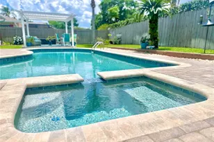 460 S Deerwood Ave, Orlando, FL 32825 - Photo 10