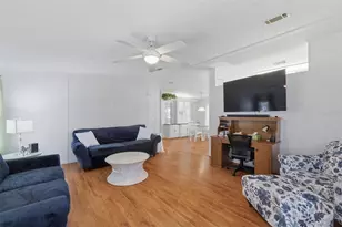 520 Tivoli Park Dr, Davenport, FL 33897 - Photo 8