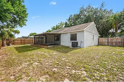 826 Sunridge Point Drive, Seffner, FL 33584 - Photo 14