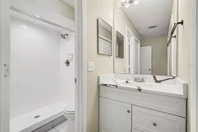 826 Sunridge Point Drive, Seffner, FL 33584 - Photo 12