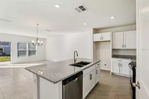 387 Sequoia Dr, Lake Wales, FL 33859 - Photo 6