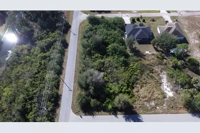 880 Gulf Lane, Lehigh Acres, FL 33974 - Photo 4