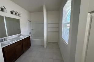 7054 Cruz Ct, Lakeland, FL 33813 - Photo 10