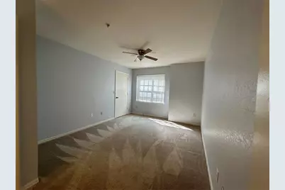 7270 Westpointe Boulevard #916, Orlando, FL 32835 - Photo 4