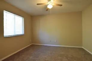 1066 Dolphin Dr, Winter Garden, FL 34787 - Photo 10