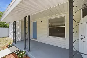 1646 Brady Dr, Deltona, FL 32725 - Photo 2
