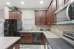1676 Canoe Creek Falls Dr, Orlando, FL 32824 - Photo 22