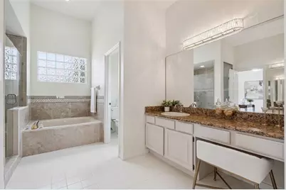 8146 Canyon Lake Circle, Orlando, FL 32835 - Photo 14