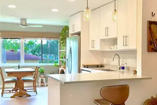 5080 Locust St NE, Saint Petersburg, FL 33703 - Photo 10