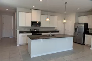 2670 Pleasant Cypress Cir, Kissimmee, FL 34741 - Photo 4