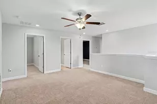 10025 Ivory Dr, Sun City Center, FL 33573 - Photo 10