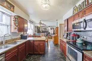 3027 Queens Gate Rd, Orlando, FL 32818 - Photo 18