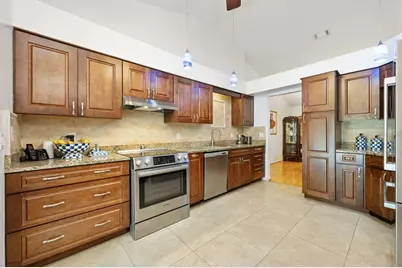 998 El Lago Terrace, Winter Springs, FL 32708 - Photo 4