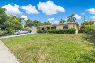 539 Sabal Palm Dr, Lake Park, FL 33403 - Photo 4